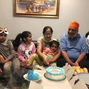 Meet your Posher, Parvi